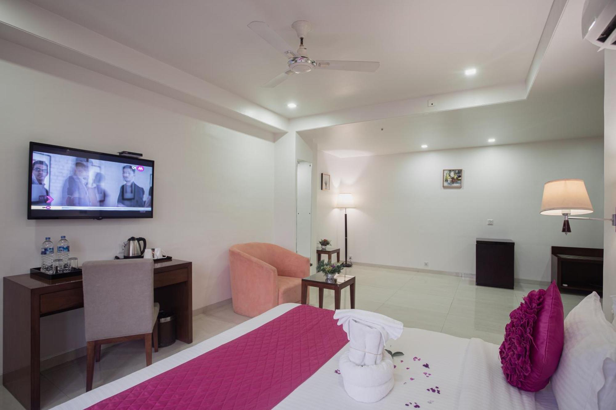 Diamond Palace Lords Plaza Nepalgunj Exterior photo